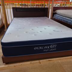 ニトリ　カルバー　シルキー　レッグタイプダブルベッド【愛品倶楽部柏店】