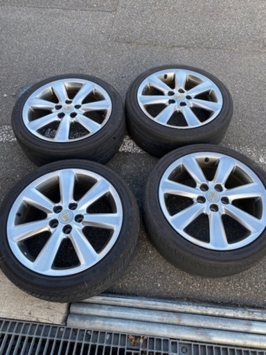 18クラウンアスリート純正ホイール