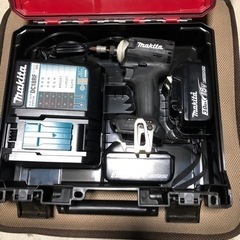 マキタインパクト18v 電池2個付き30ah！の画像