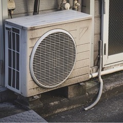 古いエアコン回収（取り外し）します。 - 便利屋