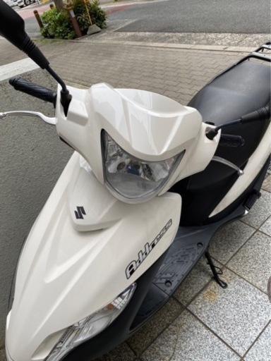 スズキアドレス　白　125cc 新車登録から約1年