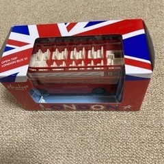 ハムリーズ　バス　ミニカー　2台セット！の画像