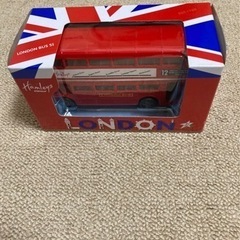 ハムリーズ　バス　ミニカー　2台セット！の画像