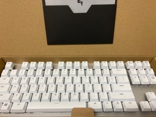 新品同様 ゲーミングキーボード RAZER BlackWidow Lite Mercury White