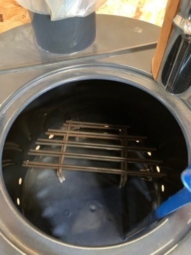 炉暖　燃えるゴミ