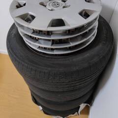 ノアのホイールとタイヤの４本セット（ホイル：P.C.D114.3...