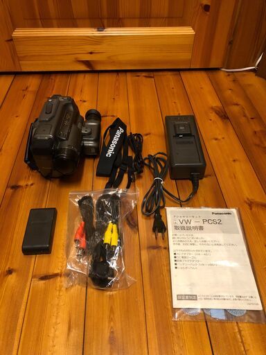 【ジャンク】Panasonic　パナソニック　ビデオカメラ　NV-S9