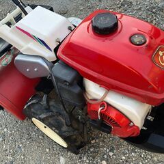 ☆彡値下げしました!!イセキの耕運機・管理機・農機具・畑・家庭菜園・ 倍土器・畝立器付!!!の画像