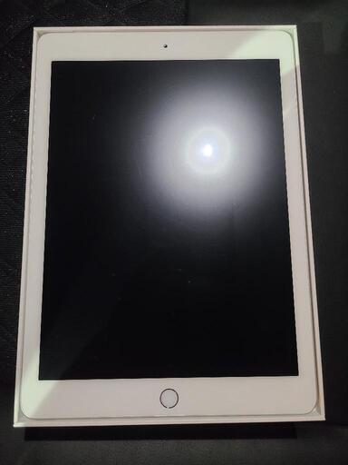 iPad 第6世代 Wi-Fi+Cellularモデル 32GB ゴールド（iPad (代6