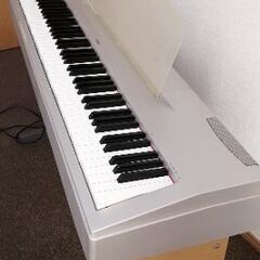 YAMAHA　電子ピアノ　中古