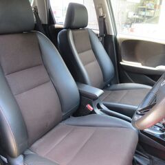ホンダ　フィットシャトルハイブリッド 　ハイブリッド・スマートセレクション　ファインライン【自社ローン対応可】★1年保証★ロードサービス付  ワンオーナー　社外ＳＤナビ　ワンセグ　ビルトインＥＴＣ　クルコン　前席シートヒーター　スマートキー　革巻きステアリング　ハーフレザーシート　オートライト　ＨＩＤの画像