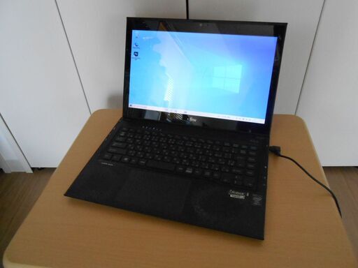 【配送出来ます】タッチパネル式  i7搭載 富士通 LIFEBOOK UH55／M FMVU55MRC ノートパソコン フォトショ2020（近くなら配送も可能です。宅配もお問合せ下さい）