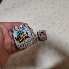 5/22まで　ワンピース　小さい缶の画像