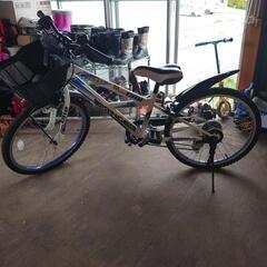 ✨美品✨22インチ  ６段変速  自転車  早い者勝ち！の画像