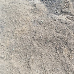 土嚢袋入り残土(粘土質、小石混じり)譲ります