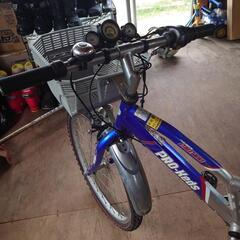 22インチ  ６段変速  自転車の画像