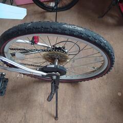 22インチ  ６段変速  自転車の画像