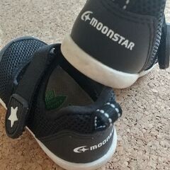 ムーンスター サンダルの画像