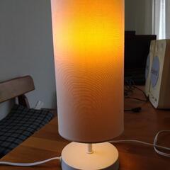 電気スタンドの画像