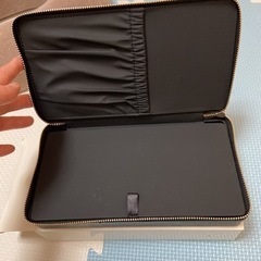 Diorポーチの画像