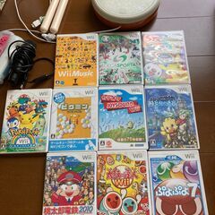 wii本体　コントローラ2個　ソフト10個　太鼓の達人セット　マイク付き　の画像