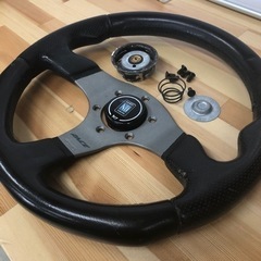 買い手決まりました。momo RACE ステアリング【NARDIホーン】最終値下げの画像