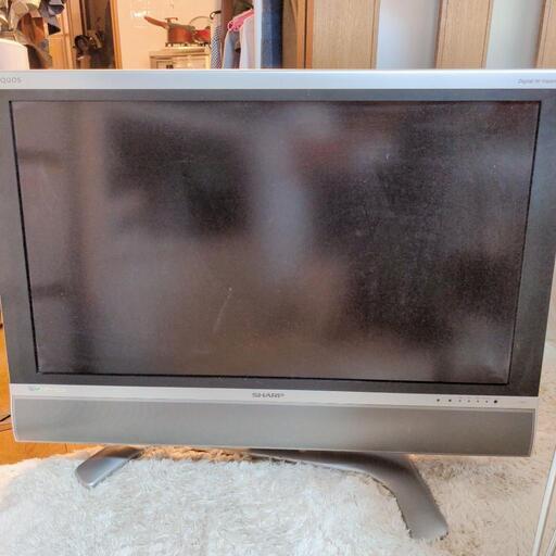 シャープ　37インチテレビ