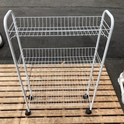 [4段スチールワゴン]リサイクルショップヘルプ