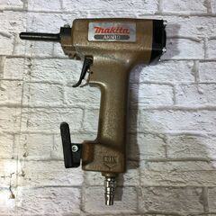 マキタ　釘抜き機　AKN10　中古品