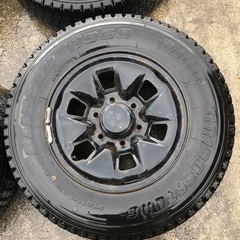 100系ハイエース　スタッドレス　ホイールセットの画像