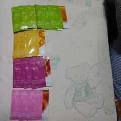 ① 入浴剤 (15袋)