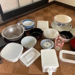 食器やタッパー等