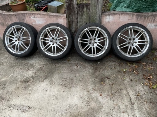 18インチアルミホイール４本(225/40/18)