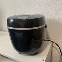 炊飯器の画像