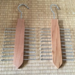 ネクタイ　ハンガー　２本の画像