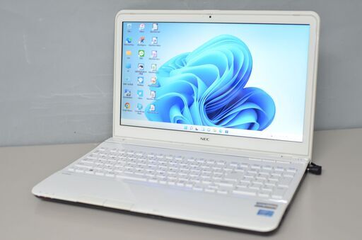 最新Windows11+office 爆速SSD256GB NEC LS550/L i5-3230M/メモリ8GB/15.6インチ/ブルーレイ/USB3.0/カメラ内蔵/無線/便利なソフト多数