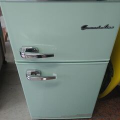 レトロ調冷蔵庫
