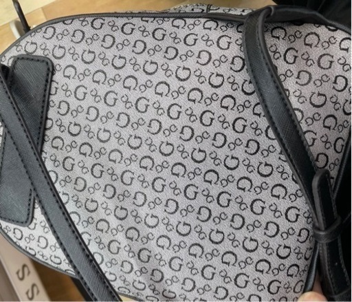 GUESS カバン！！！