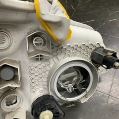 LA610Sタント 左ヘッドライトユニット ハロゲンの画像