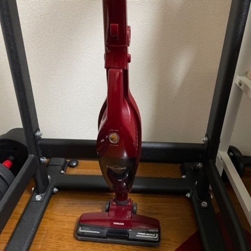 冷蔵庫、電子レンジ、コードレス掃除機