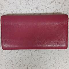 中古　財布　Cartier　カルティエ　ピンク　個人的には綺麗だと思います。の画像