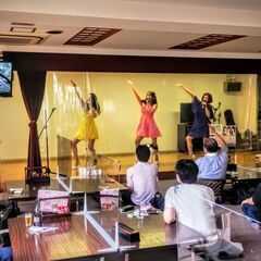銭湯の休憩所（飲食スペース・休憩所）のスタッフ募集(接客）の画像