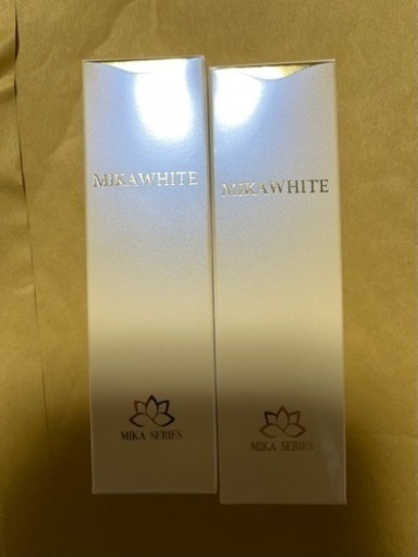 新品　未開封。MIKA WHITE ミカホワイト　2本　
