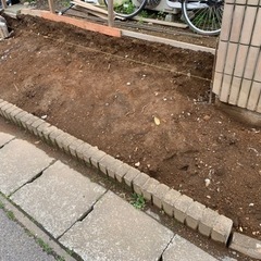 庭土差し上げます。