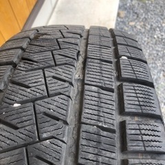 アルミホイール　スタッドレス付　16インチの画像