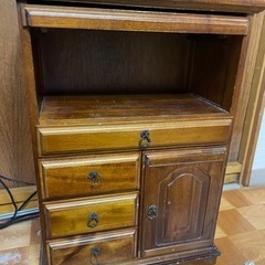 電話台