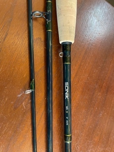 【フライフィッシングセット】未使用や一度使用のsonik sk3とLAMSONリール　フライボックス　ウェイダー