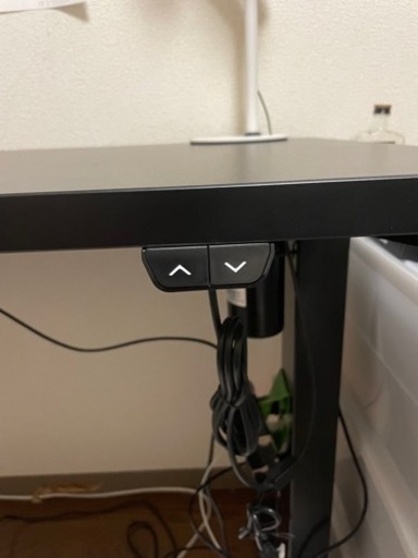 FLEXISPOT 電動式スタンディングデス　状態良好！！