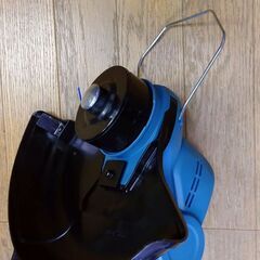 約１年保証書付き　新品マキタバッテリー草刈り機　18V　3.0Ah  低騒音　軽量女性用の画像
