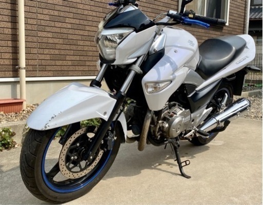 【実働書類有り全国発送】GSR250 白！綺麗な1台です！